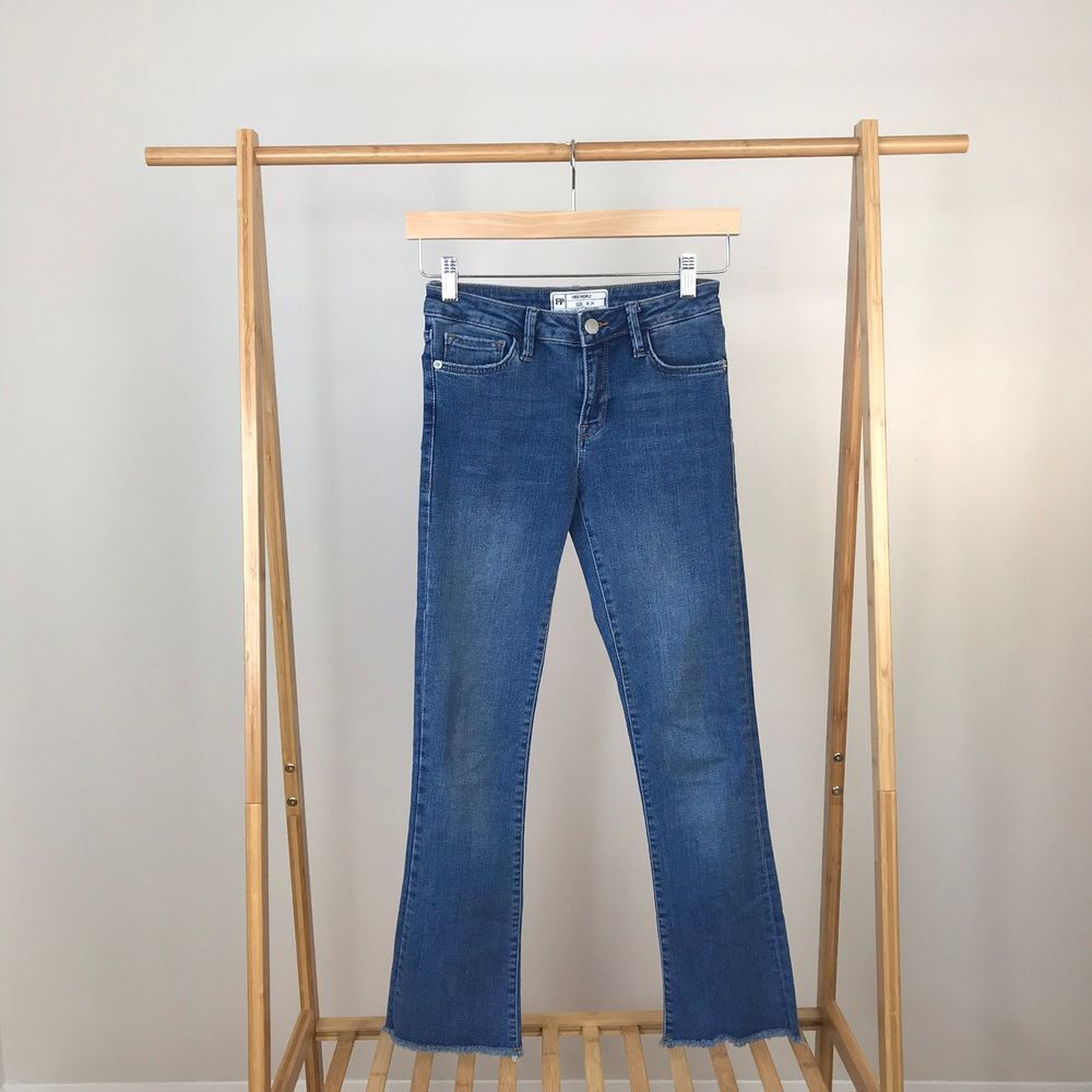 Free People • High Waist Crop Straight Leg Jeans